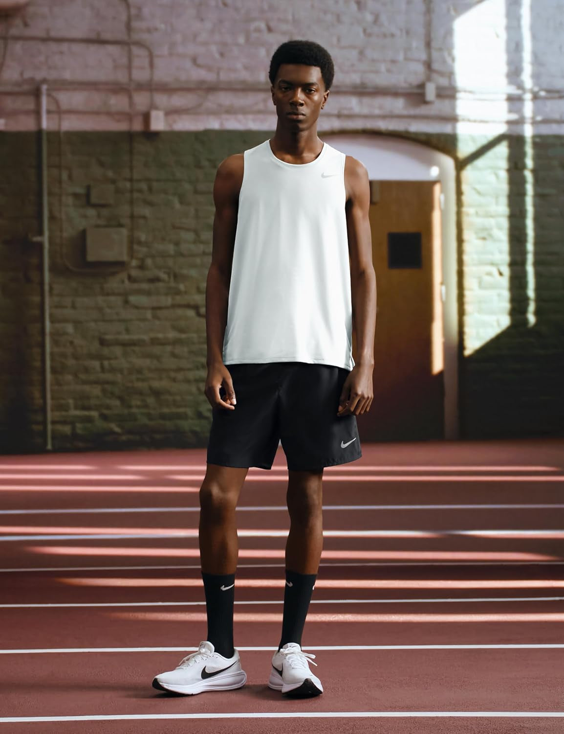 Nike Men'S Revolution 8 Road Running Shoes