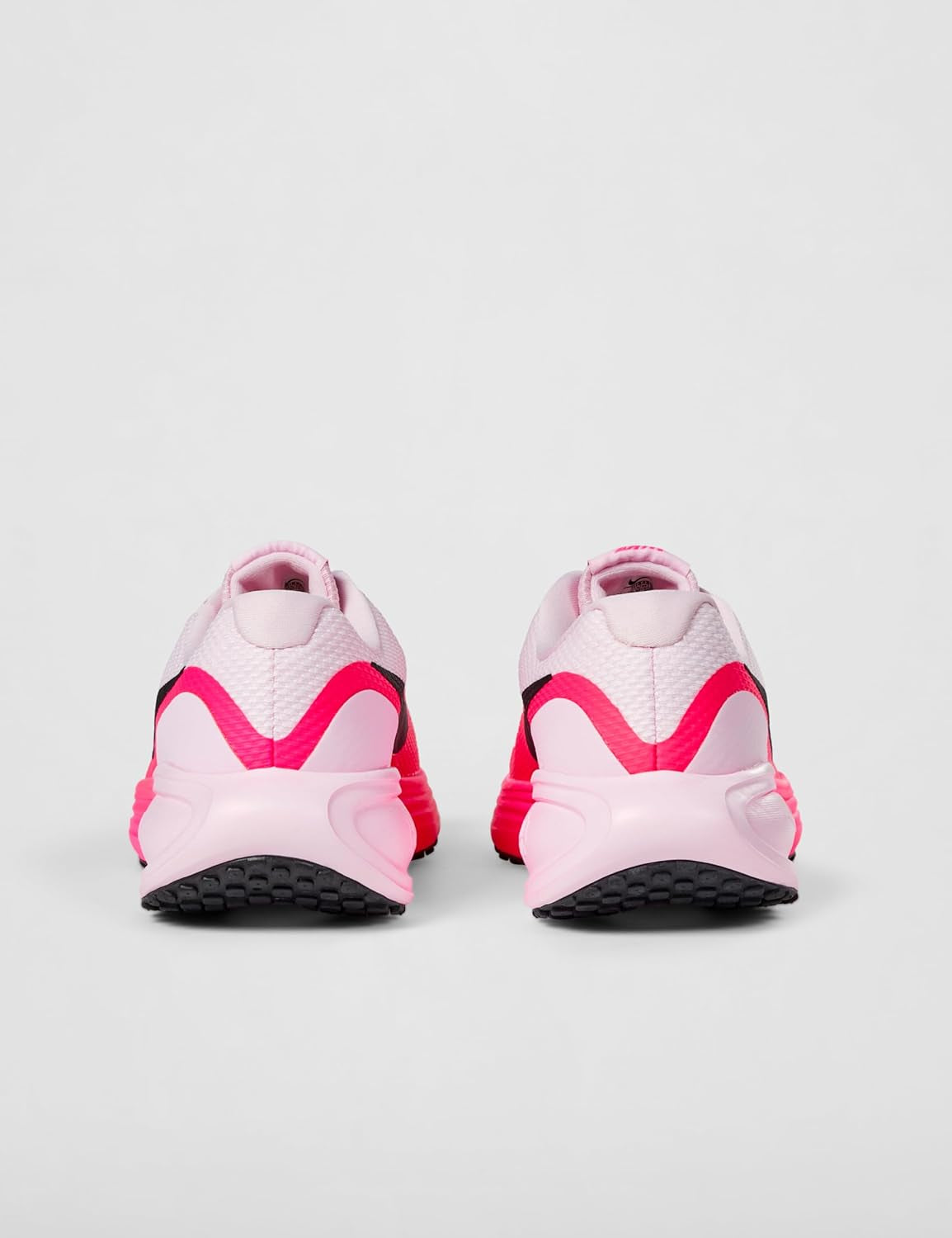 Nike Women'S Revolution 8 Road Running Shoes