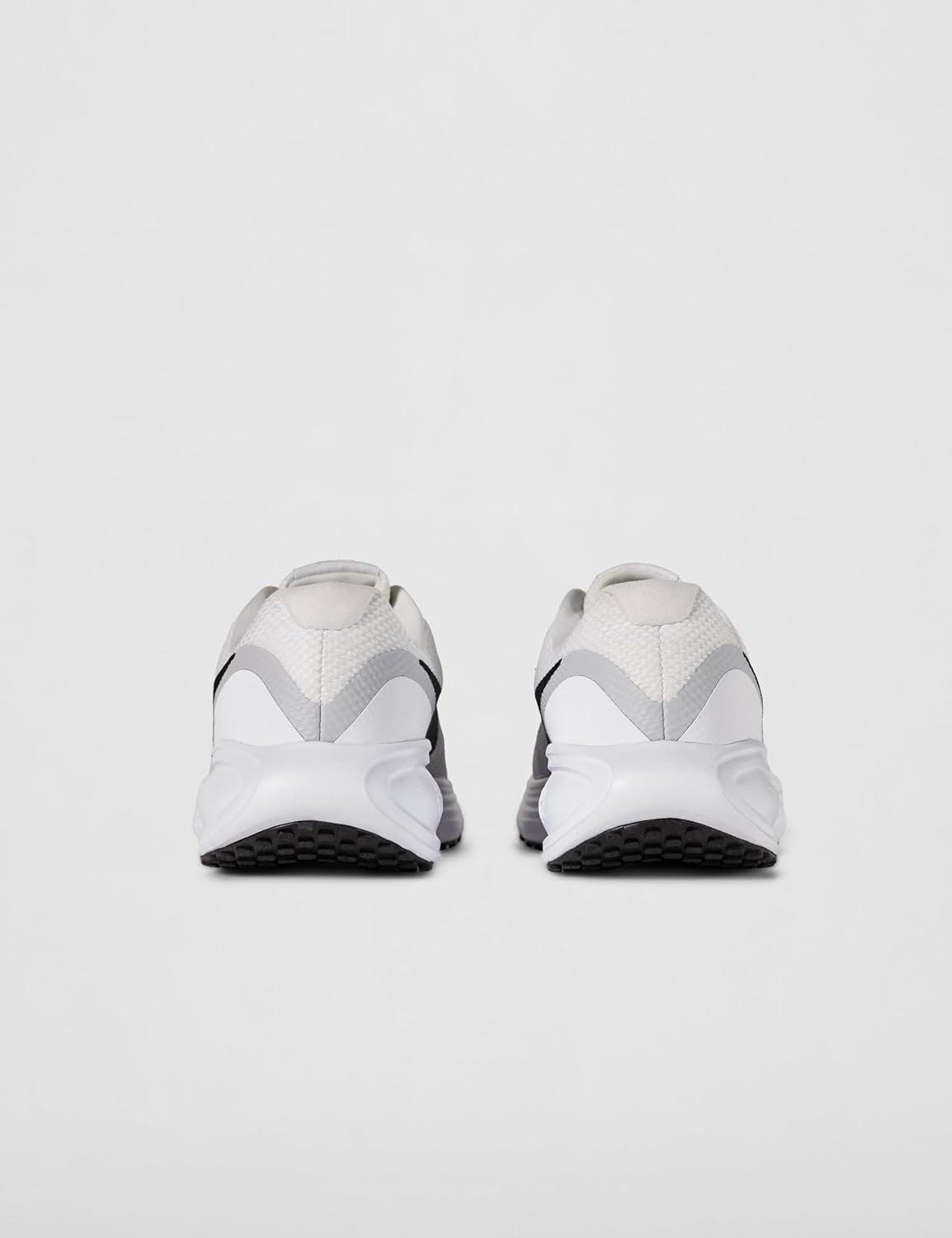 Nike Men'S Revolution 8 Road Running Shoes