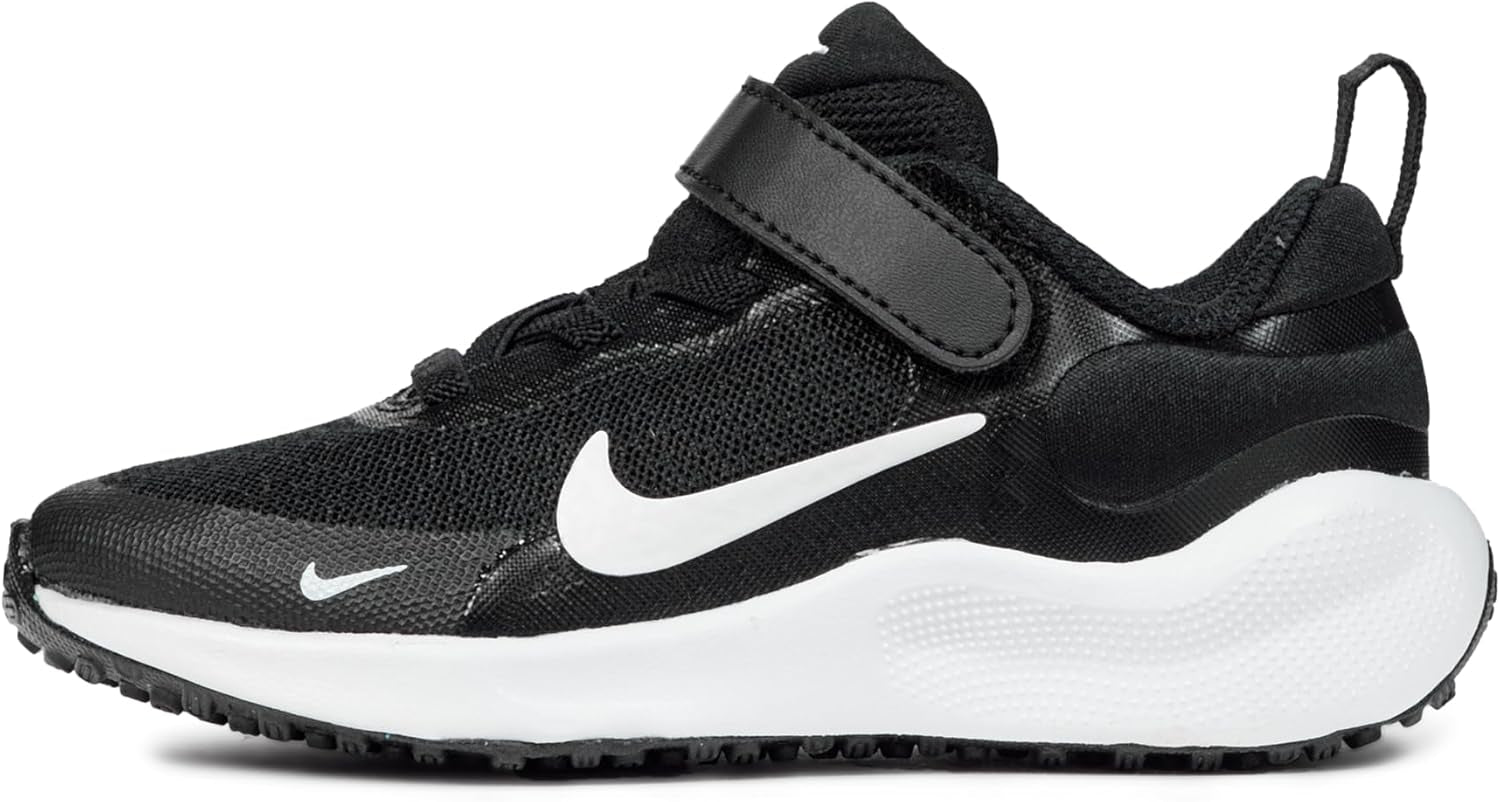 Nike Kids' Revolution 7 Running Shoes